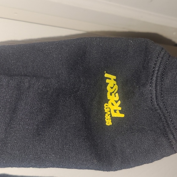 Kobe Bryant Sweatshirt - Picture 2 of 4